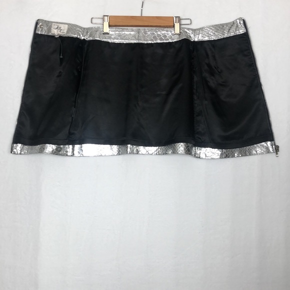 Milly Mirrored Python Mini Skirt - Picture 11 of 15